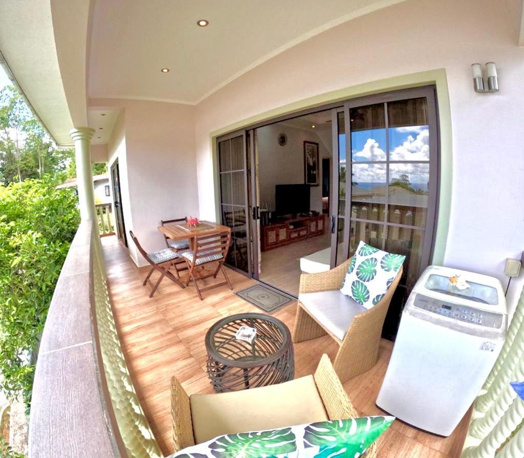 Belle Montagne Holiday Apartments Grand Anse  Bilik gambar