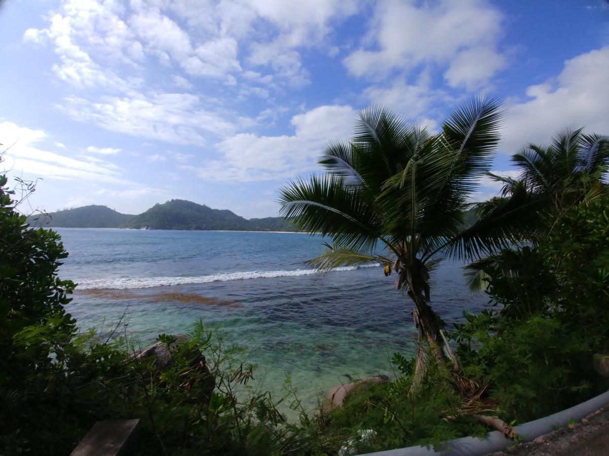 Belle Montagne Holiday Apartments Grand Anse  Bilik gambar